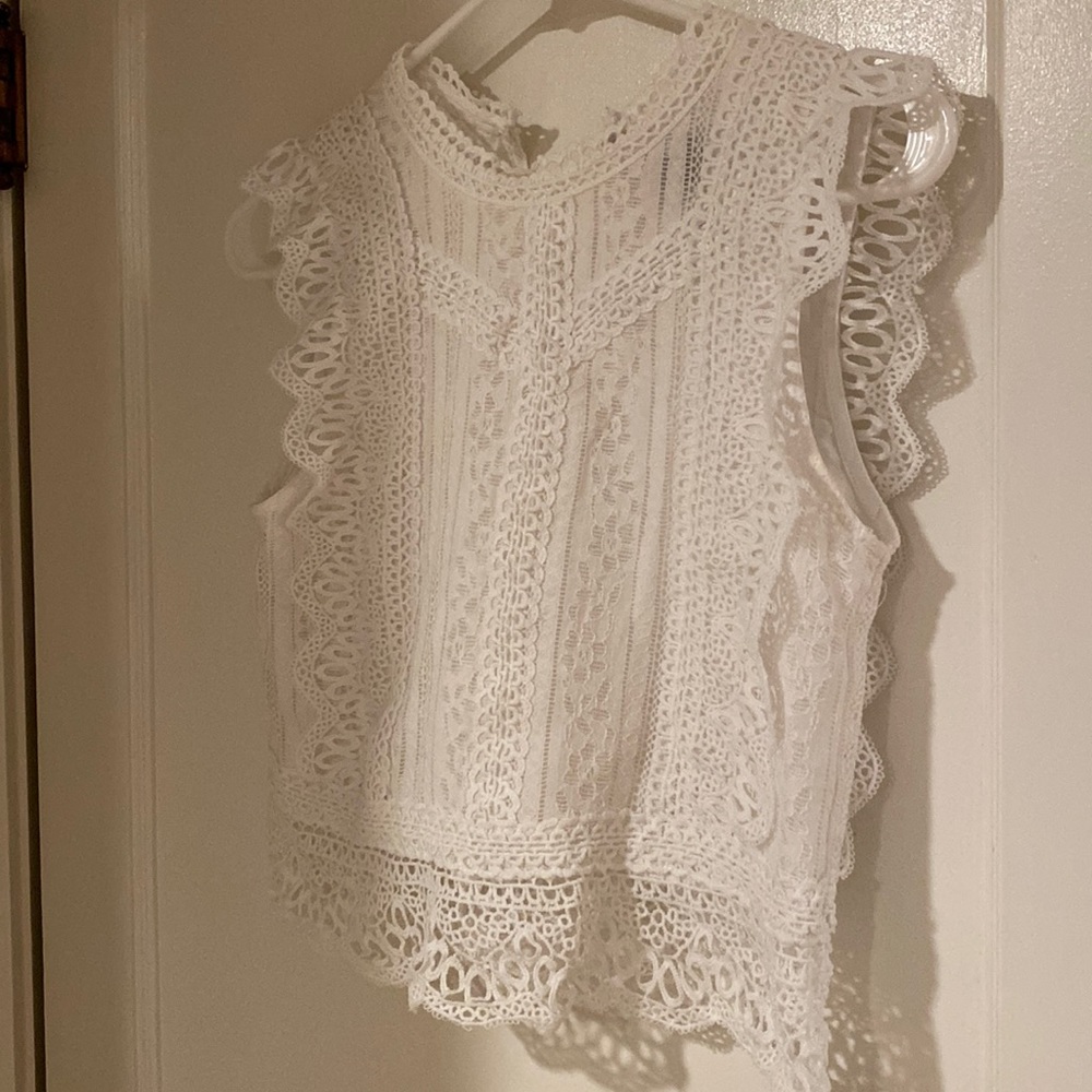 Vintage inspired lace crop